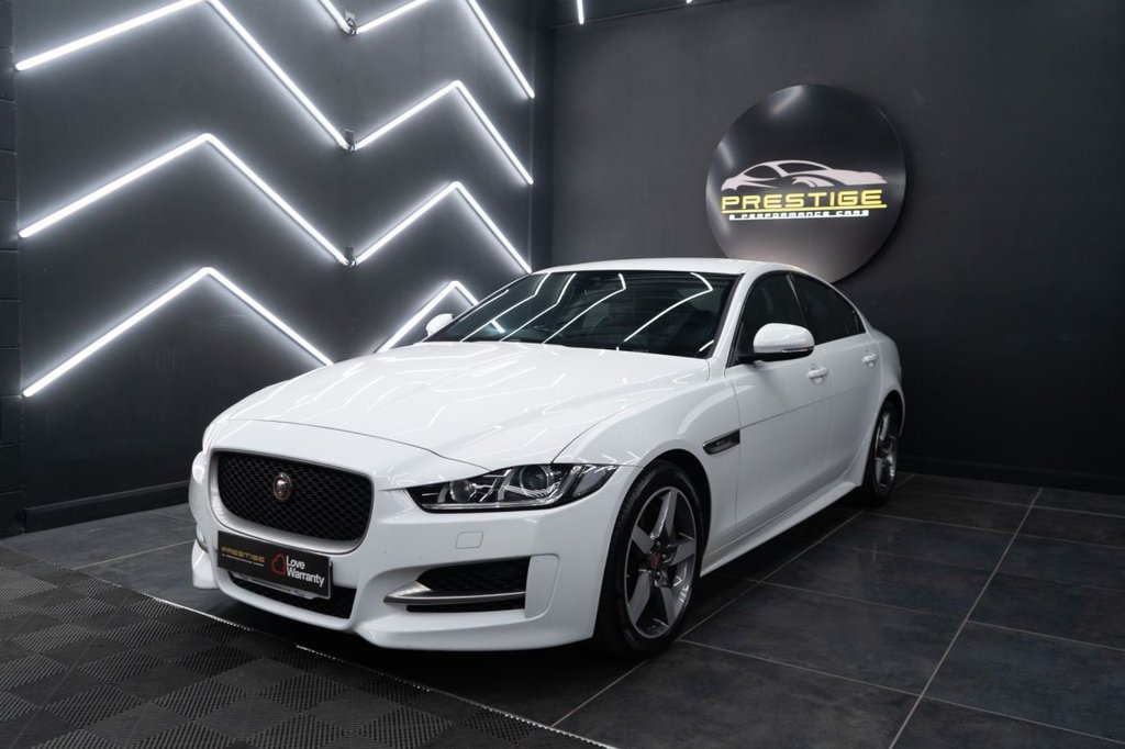 Used Jaguar XE 2019 for sale - 78167614: Photo 3