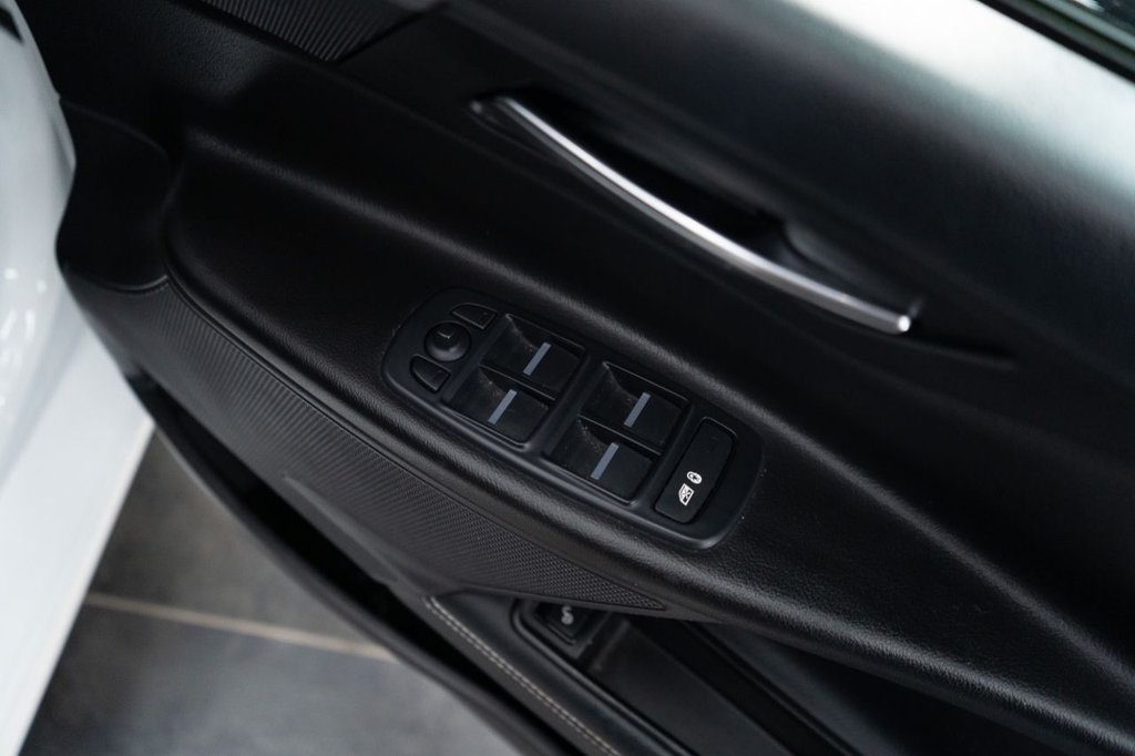 Used Jaguar XE 2019 for sale - 78167614: Photo 30