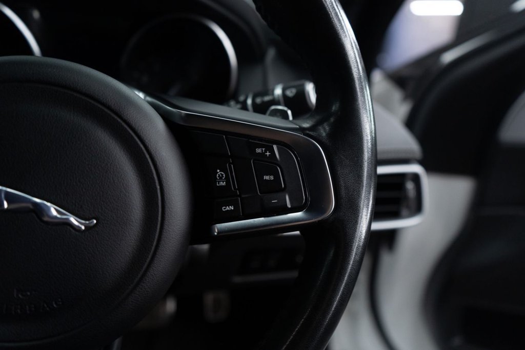 Used Jaguar XE 2019 for sale - 78167614: Photo 36