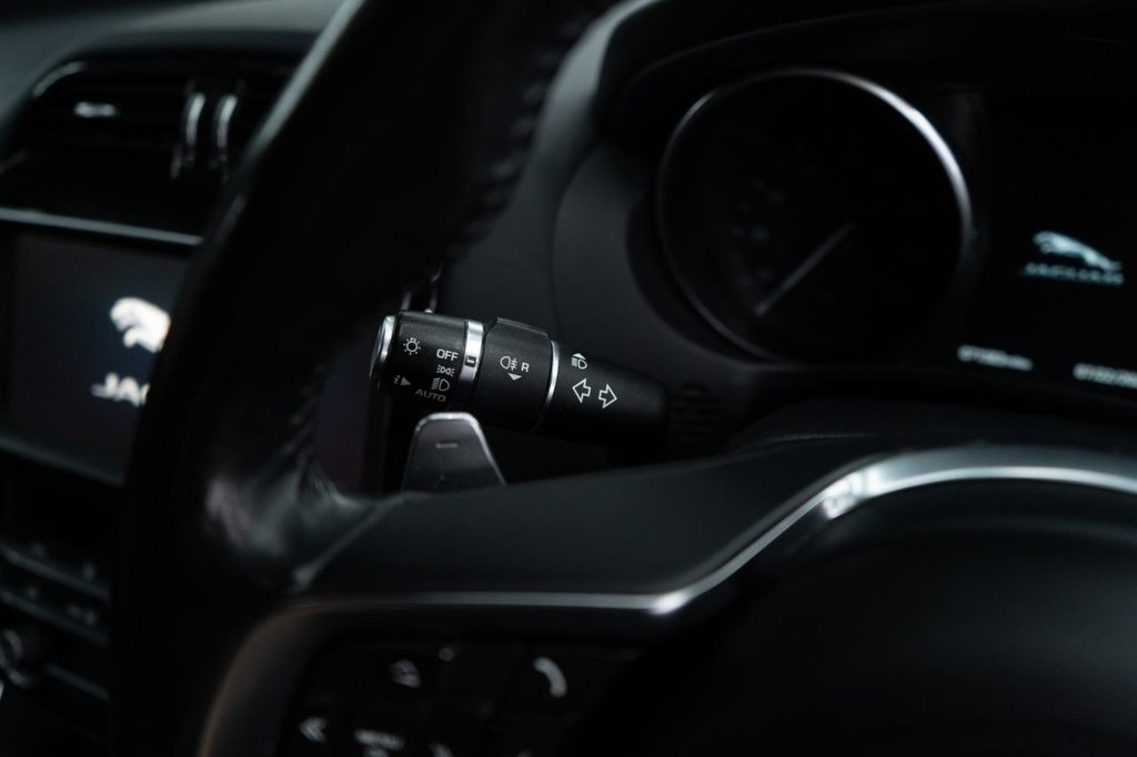 Used Jaguar XE 2019 for sale - 78167614: Photo 38