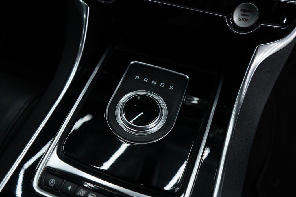 Used Jaguar XE 2019 for sale - 78167614: Photo 49