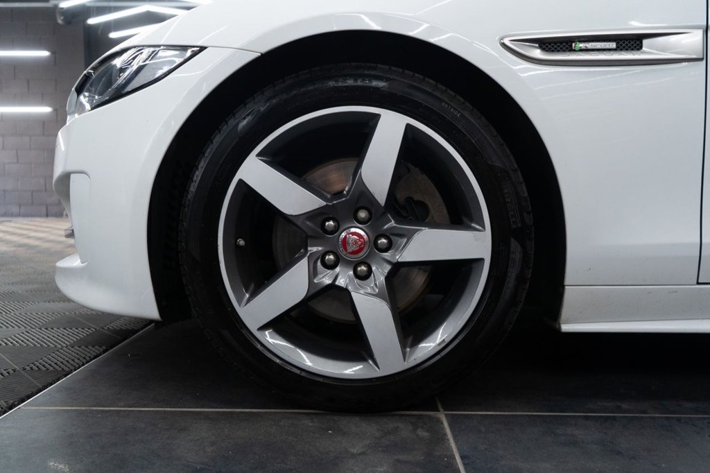 Used Jaguar XE 2019 for sale - 78167614: Photo 6