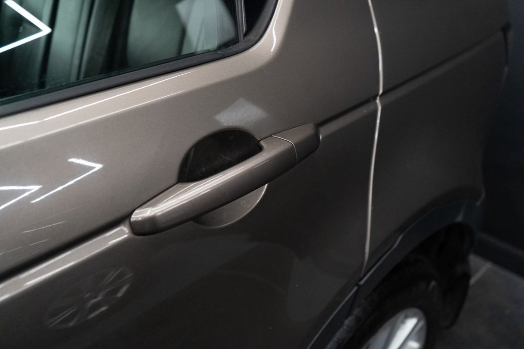 Used Land Rover Discovery Sport 2016 for sale - 77764901: Photo 21