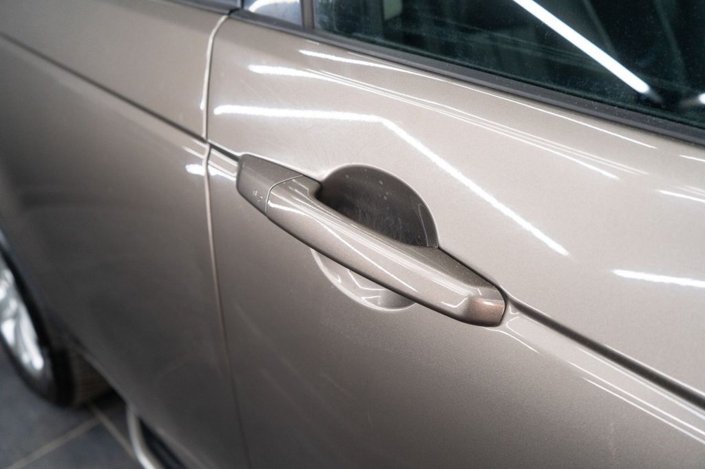 Used Land Rover Discovery Sport 2016 for sale - 77764901: Photo 25