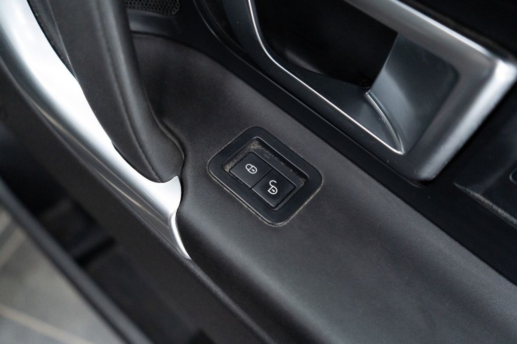 Used Land Rover Discovery Sport 2016 for sale - 77764901: Photo 33