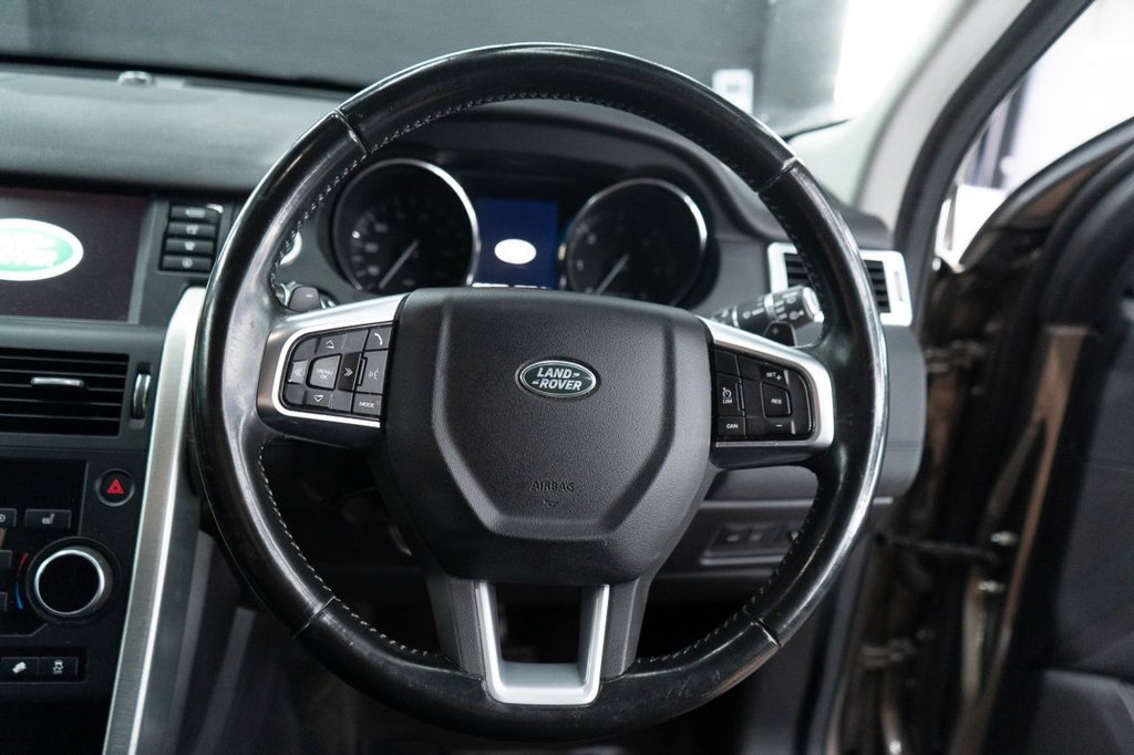 Used Land Rover Discovery Sport 2016 for sale - 77764901: Photo 36