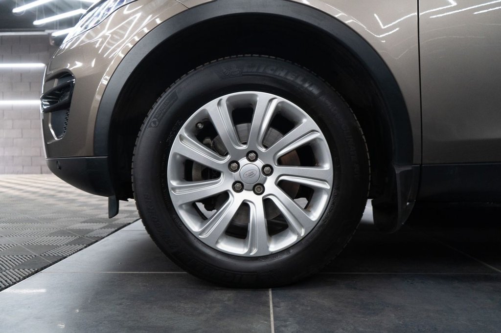 Used Land Rover Discovery Sport 2016 for sale - 77764901: Photo 9