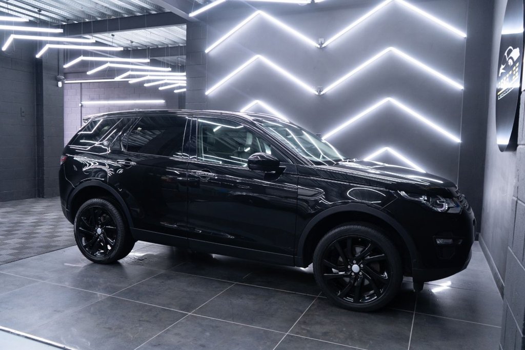 Used Land Rover Discovery Sport 2015 for sale - 78030709: Photo 25