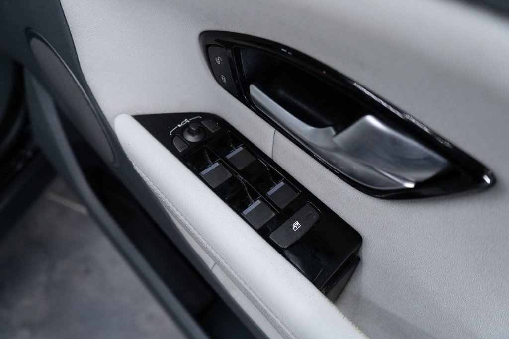 Used Land Rover Range Rover Evoque 2017 for sale - 78154261: Photo 12