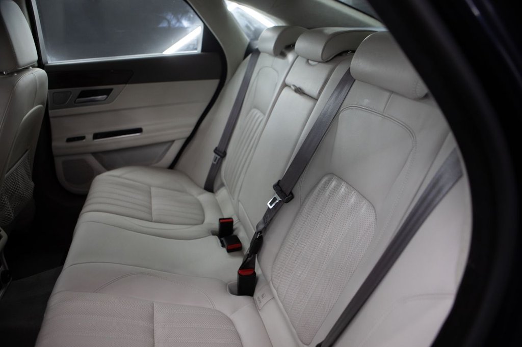 Used Jaguar XF 2018 for sale - 77966958: Photo 25
