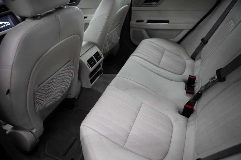 Used Jaguar XF 2018 for sale - 77966958: Photo 26