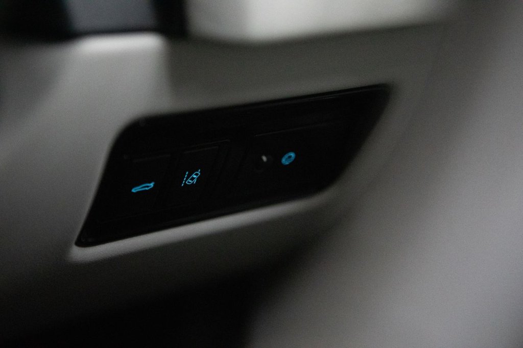 Used Jaguar XF 2018 for sale - 77966958: Photo 45