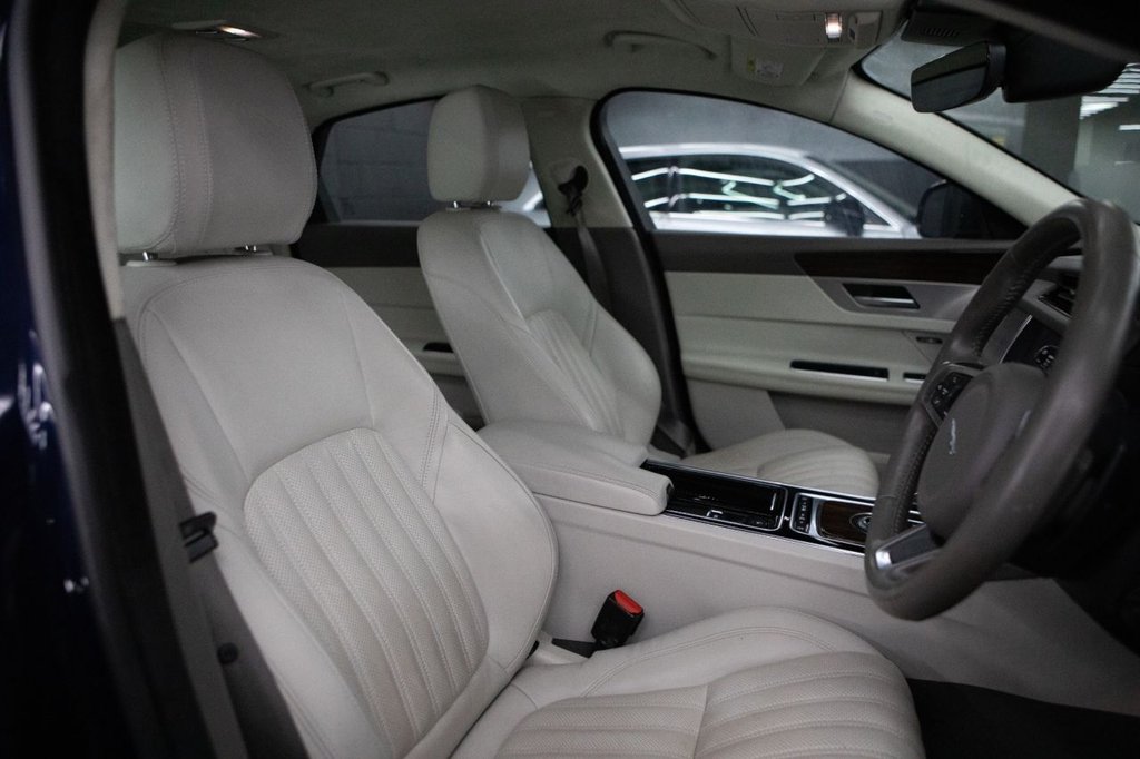 Used Jaguar XF 2018 for sale - 77966958: Photo 7