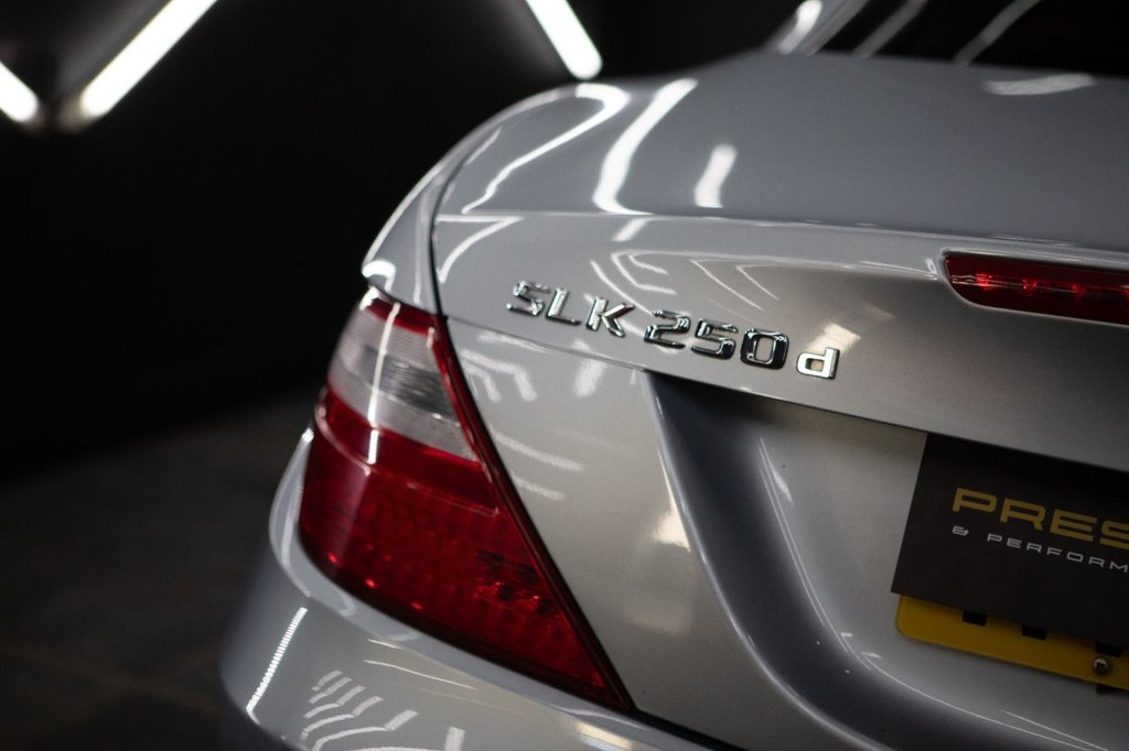 Used Mercedes-Benz SLK 2015 for sale - 78166962: Photo 14