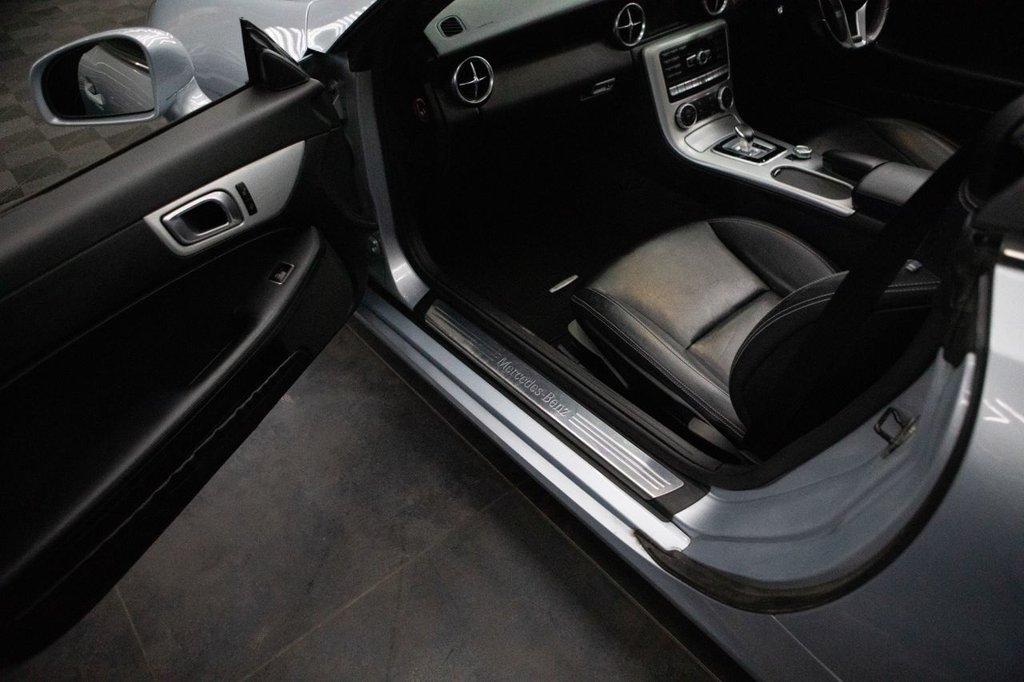 Used Mercedes-Benz SLK 2015 for sale - 78166962: Photo 25