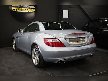 Used Mercedes-Benz SLK 2015 for sale - 78166962: Photo