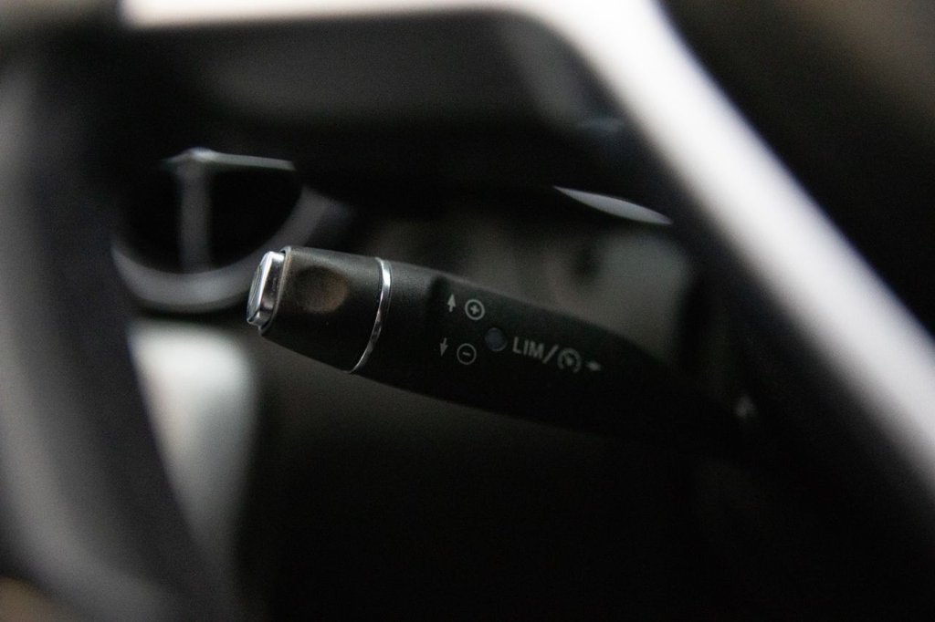 Used Mercedes-Benz SLK 2015 for sale - 78166962: Photo 45