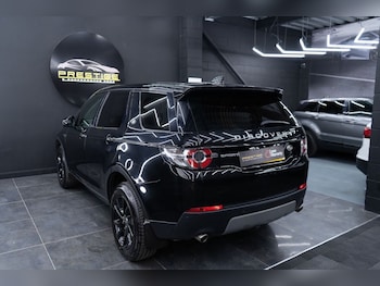 Used Land Rover Discovery Sport 2017 for sale - 78357864: Photo