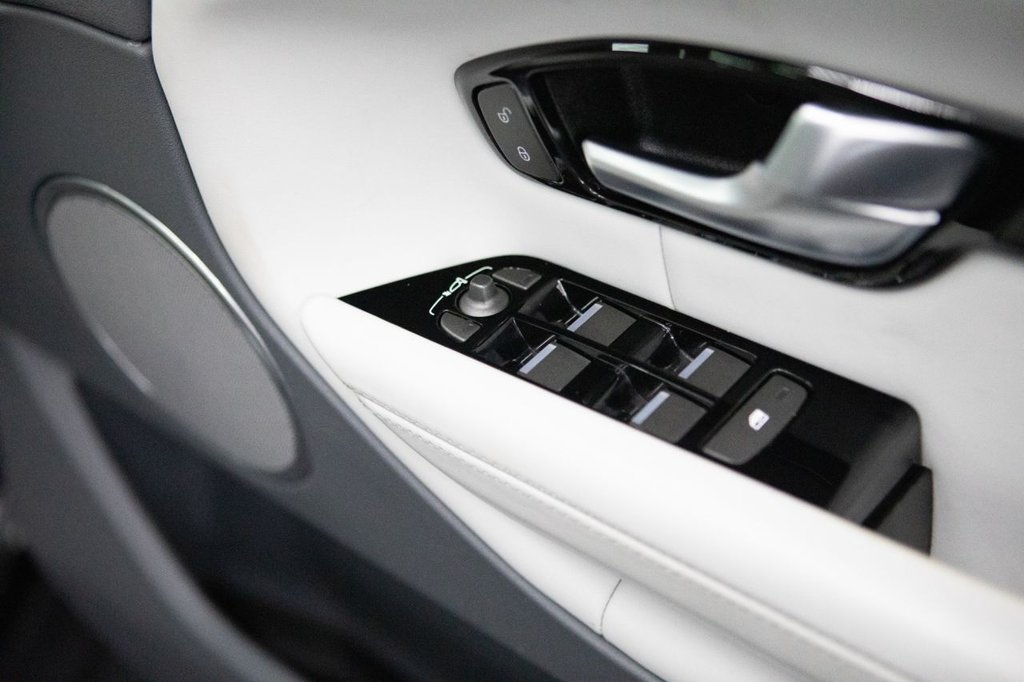 Used Land Rover Range Rover Evoque 2017 for sale - 77967245: Photo 45