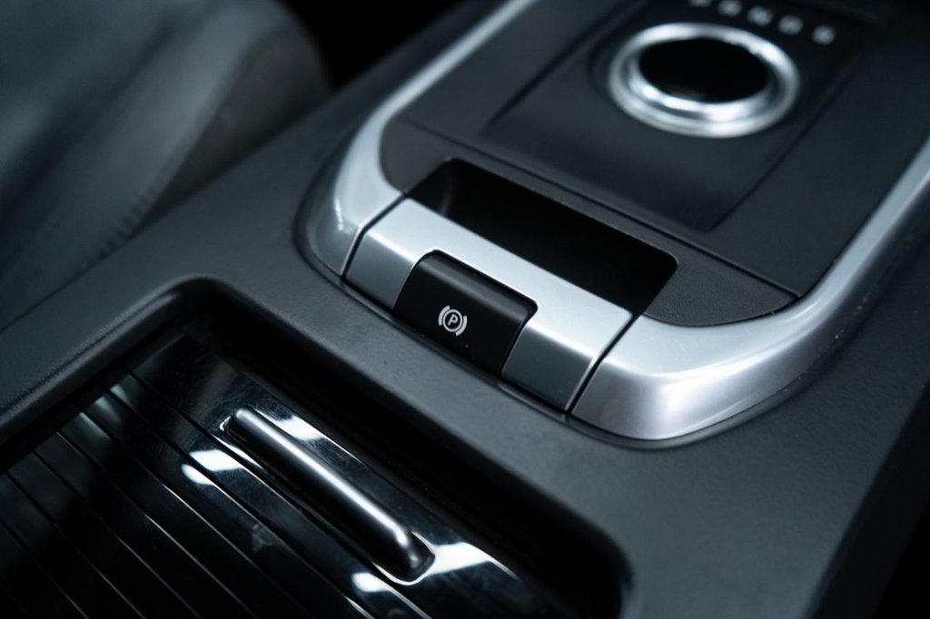 Used Land Rover Discovery Sport 2017 for sale - 77764643: Photo 33