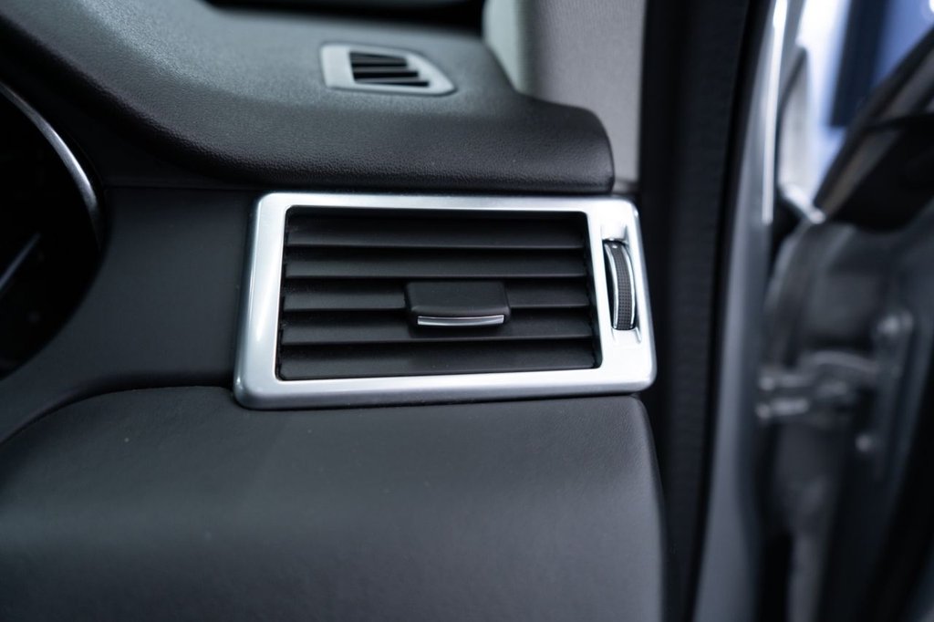 Used Land Rover Discovery Sport 2017 for sale - 77764643: Photo 45