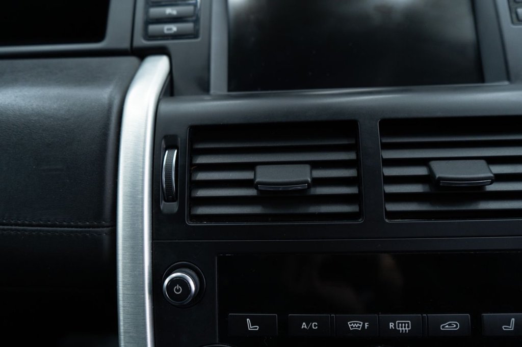 Used Land Rover Discovery Sport 2017 for sale - 77764643: Photo 48