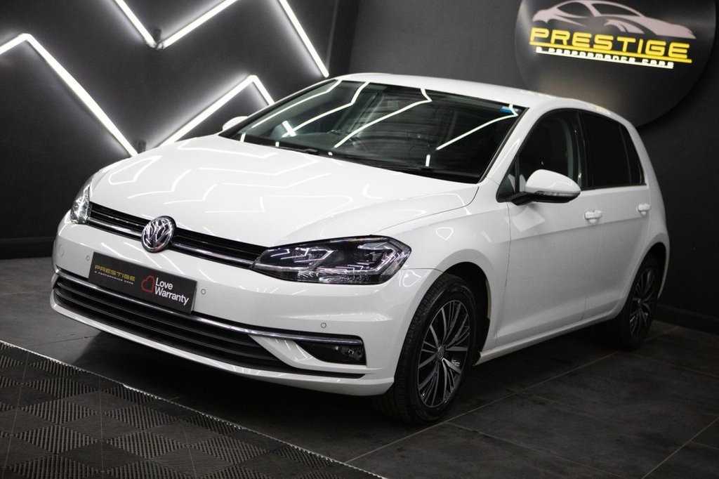 Used Volkswagen Golf 2017 for sale - 77990682: Photo 16