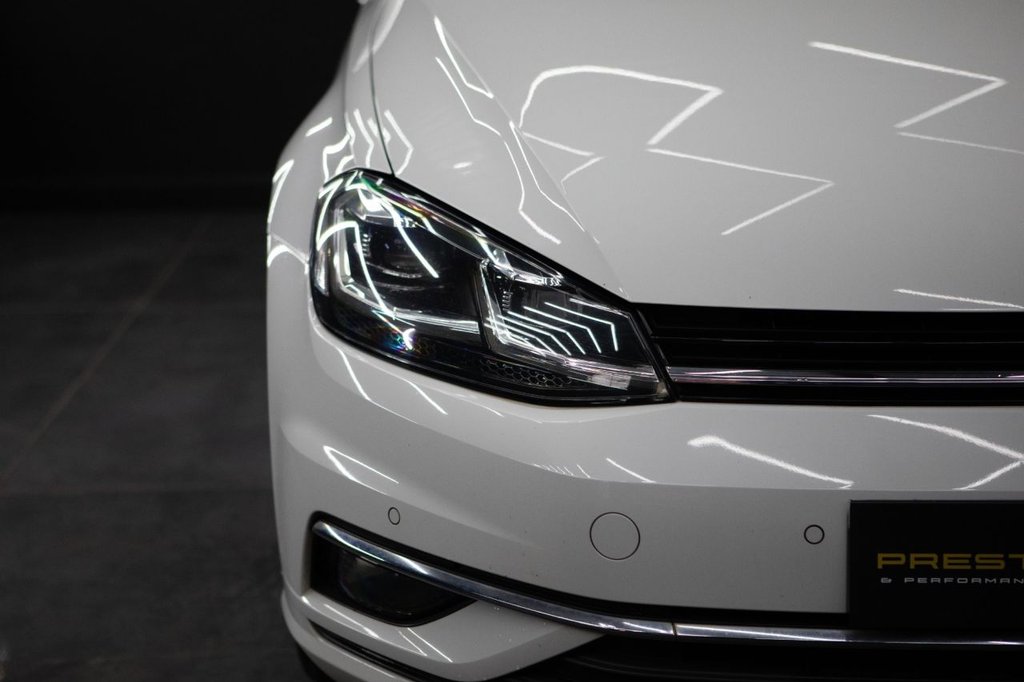 Used Volkswagen Golf 2017 for sale - 77990682: Photo 18