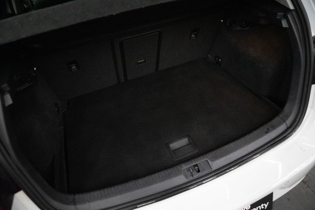 Used Volkswagen Golf 2017 for sale - 77990682: Photo 46