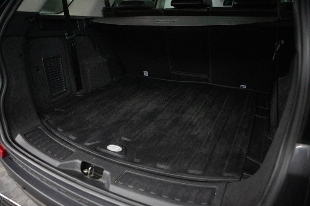 Used Land Rover Discovery Sport 2016 for sale - 77879760: Photo 37