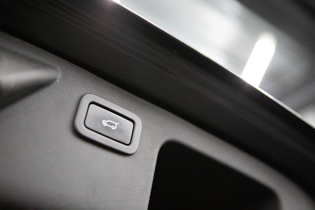 Used Land Rover Discovery Sport 2016 for sale - 77879760: Photo 42