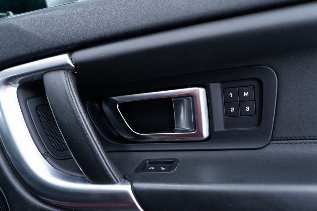 Used Land Rover Discovery Sport 2017 for sale - 78096721: Photo 17