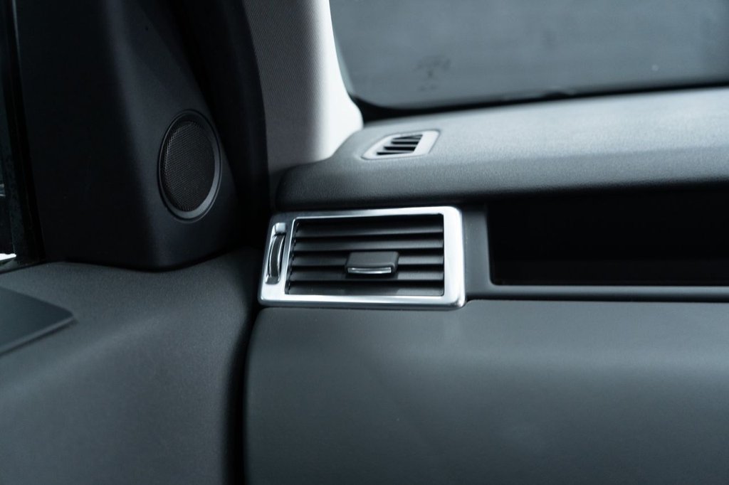 Used Land Rover Discovery Sport 2017 for sale - 78096721: Photo 42