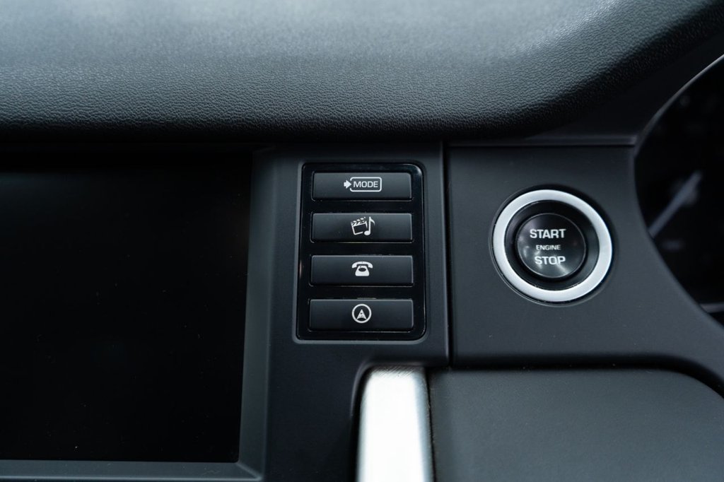 Used Land Rover Discovery Sport 2017 for sale - 78096721: Photo 43