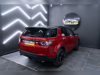 Used Land Rover Discovery Sport 2017 for sale - 78096721: Photo
