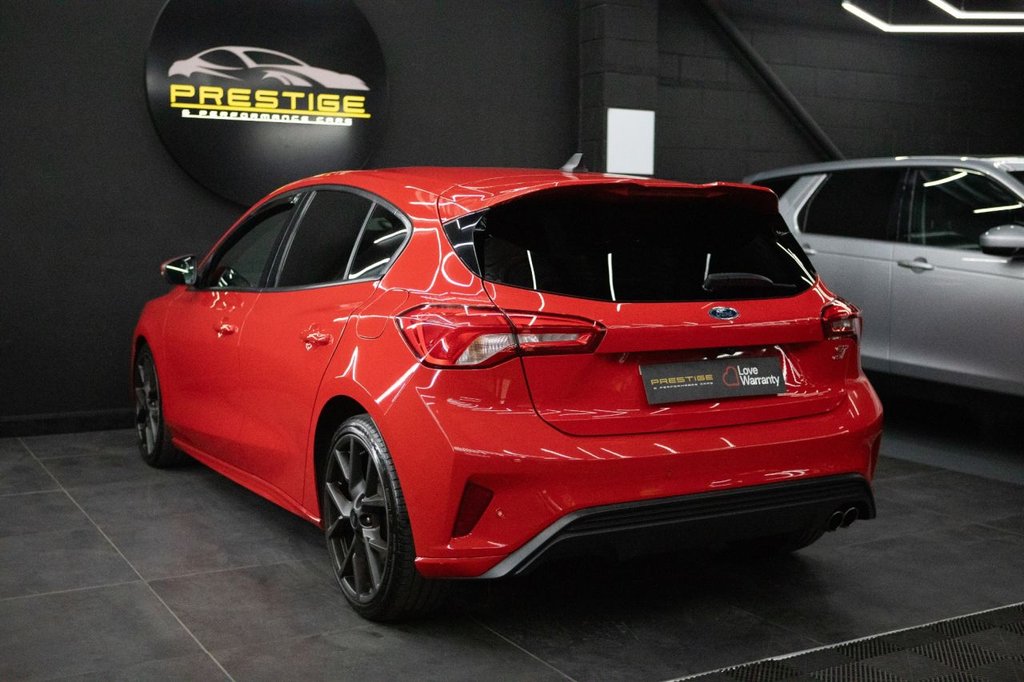 Used Ford Focus 2021 for sale - 77806917: Photo 2