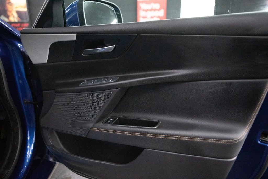 Used Jaguar XE 2016 for sale - 78102679: Photo 18
