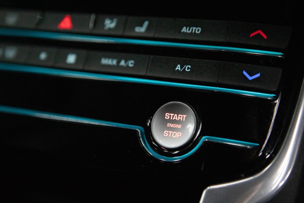 Used Jaguar XE 2016 for sale - 78102679: Photo 32