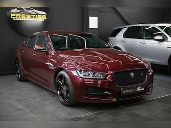 Used Jaguar XE 2016 for sale - 77879932: Photo