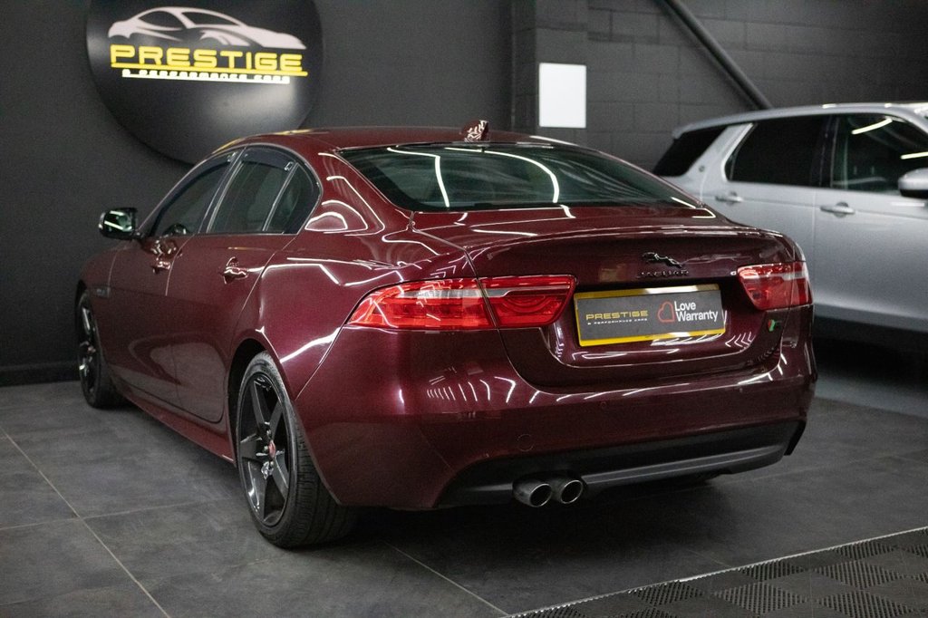 Used Jaguar XE 2016 for sale - 77879932: Photo 2