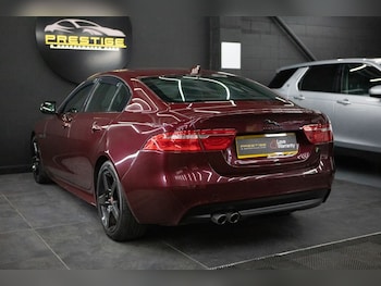 Used Jaguar XE 2016 for sale - 77879932: Photo