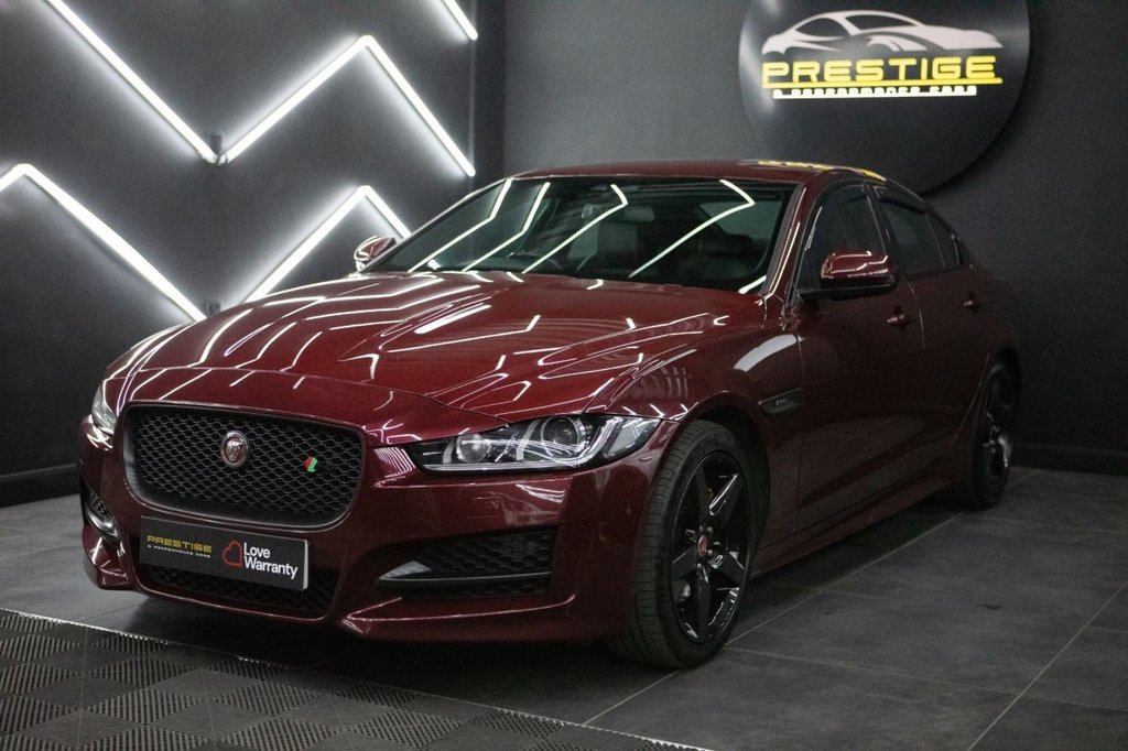 Used Jaguar XE 2016 for sale - 77879932: Photo 5