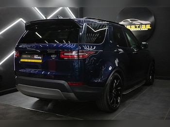 Used Land Rover Discovery 2018 for sale - 78350260: Photo