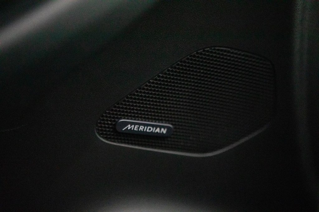 Used Jaguar F-Pace 2018 for sale - 77764612: Photo 14