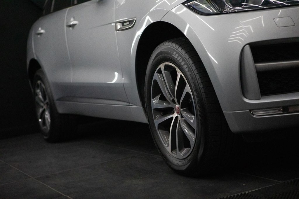Used Jaguar F-Pace 2018 for sale - 77764612: Photo 18