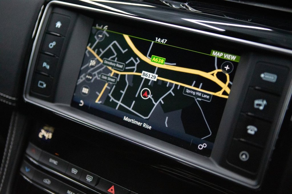 Used Jaguar F-Pace 2018 for sale - 77764612: Photo 44