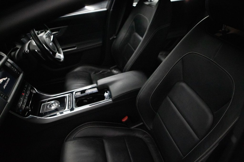 Used Jaguar XF 2018 for sale - 78083048: Photo 44