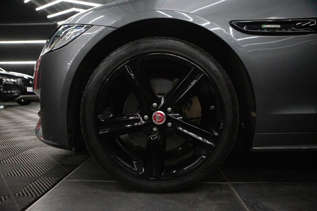 Used Jaguar XF 2018 for sale - 78083048: Photo 9