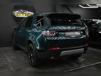 Used Land Rover Discovery Sport 2016 for sale - 77764719: Photo