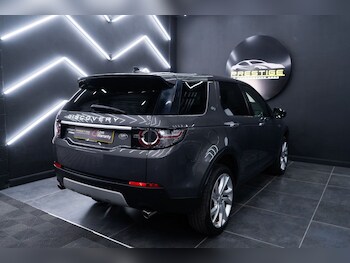 Used Land Rover Discovery Sport 2016 for sale - 77836023: Photo